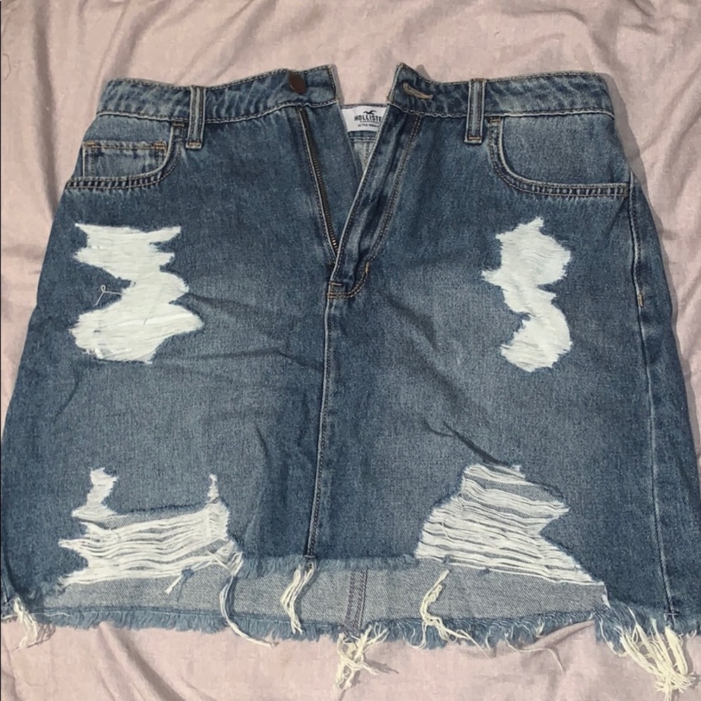 Hollister ultra high-rise skirt